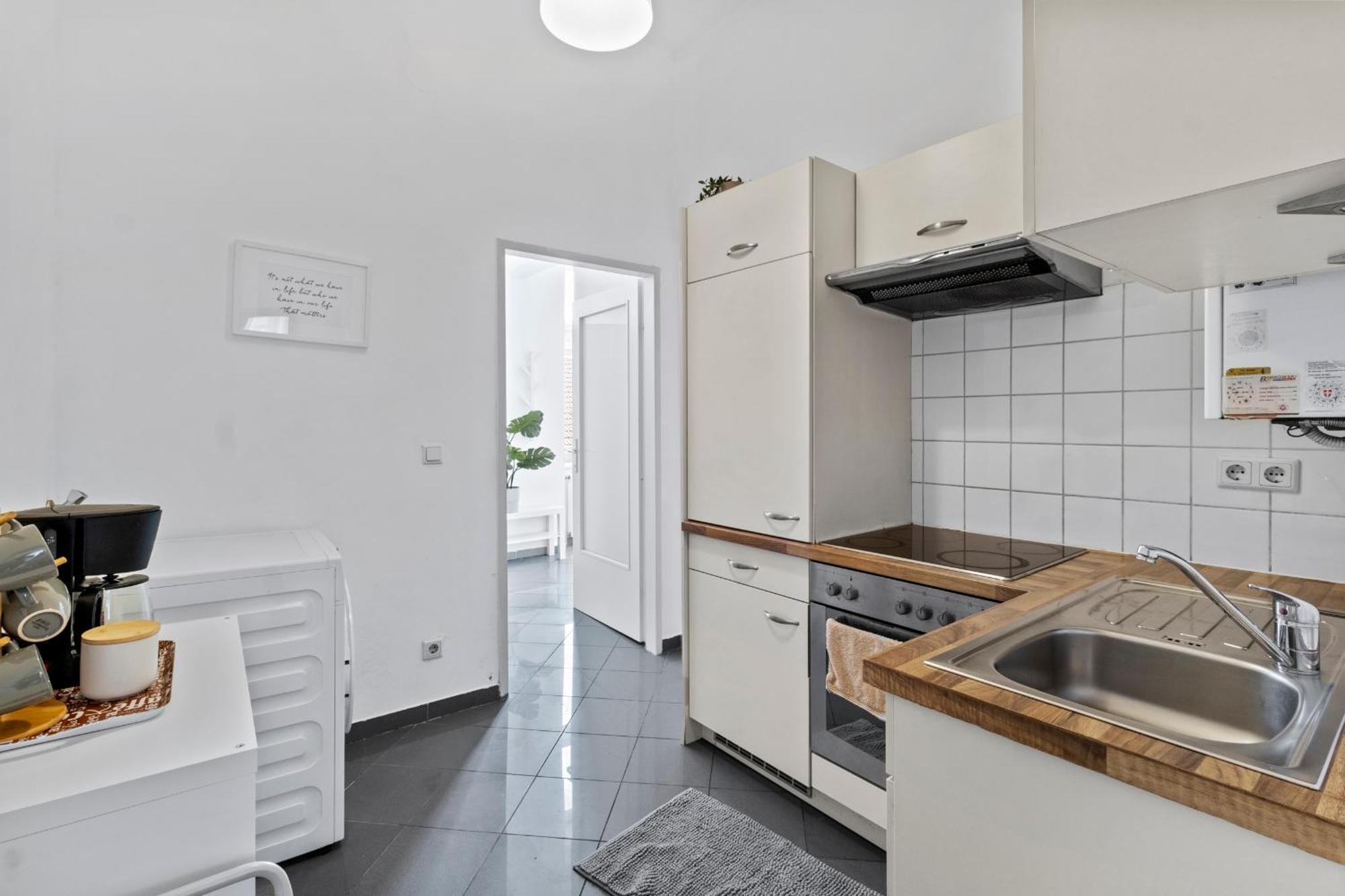 Stylish Apartment, 4 Min To U3 Zipperer Strasse Вена Экстерьер фото